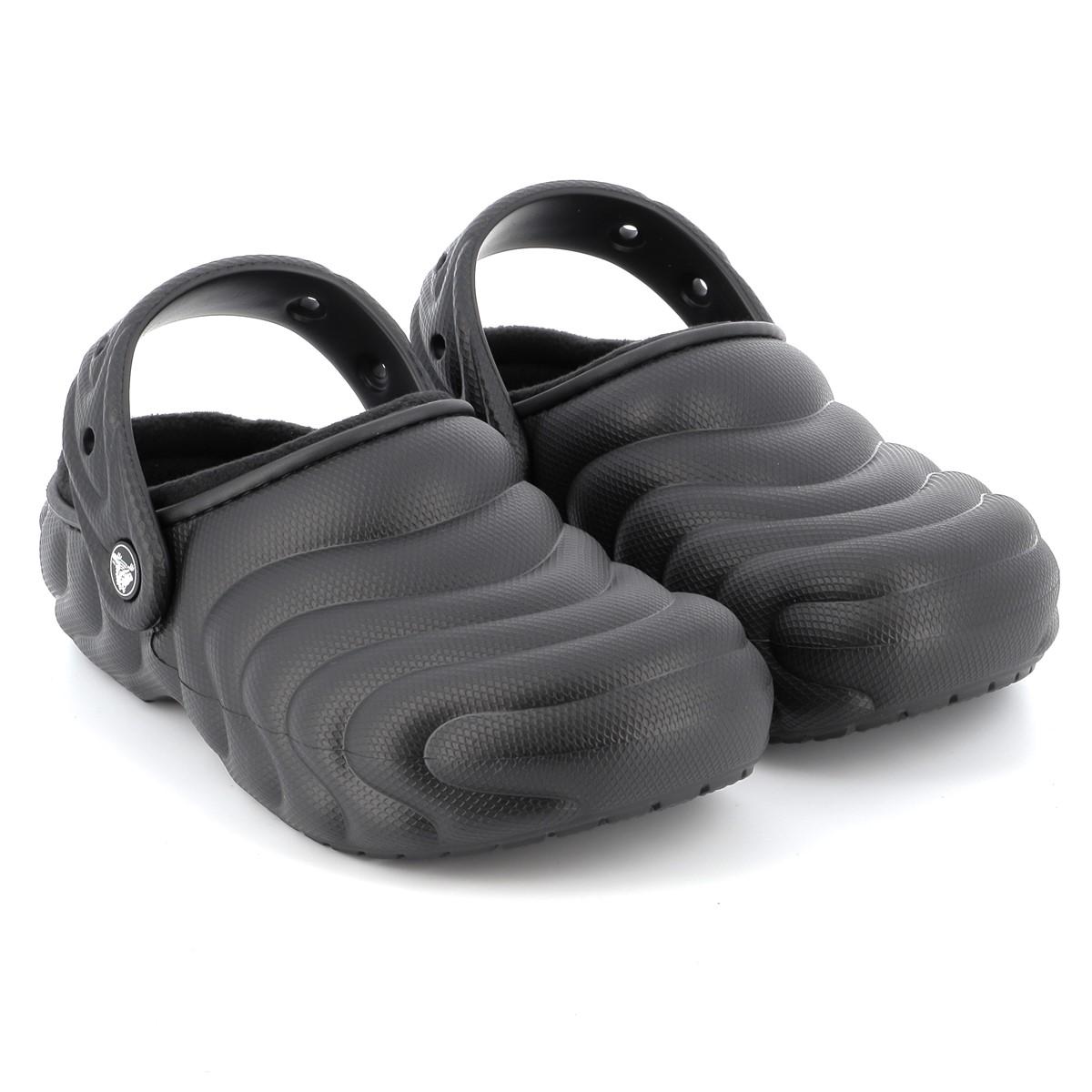 Σαμπό Crocs Classic Lined Overpuff Clog Χρώματος Μαύρο 210059-001 φωτογραφία