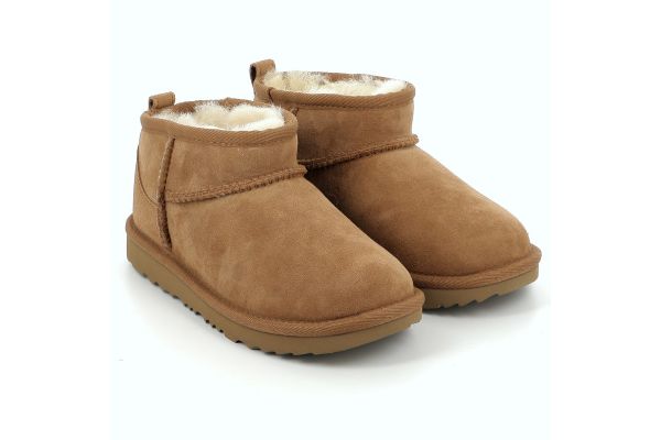 Παιδικό Μποτάκι για Κορίτσι UGG Classic Ultra Mini Χρώματος Καφέ 1130750K-CHE