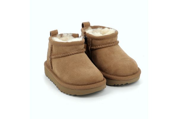 Παιδικό Μποτάκι για Κορίτσι UGG Classic Ultra Mini Χρώματος Καφέ 1130750T-CHE